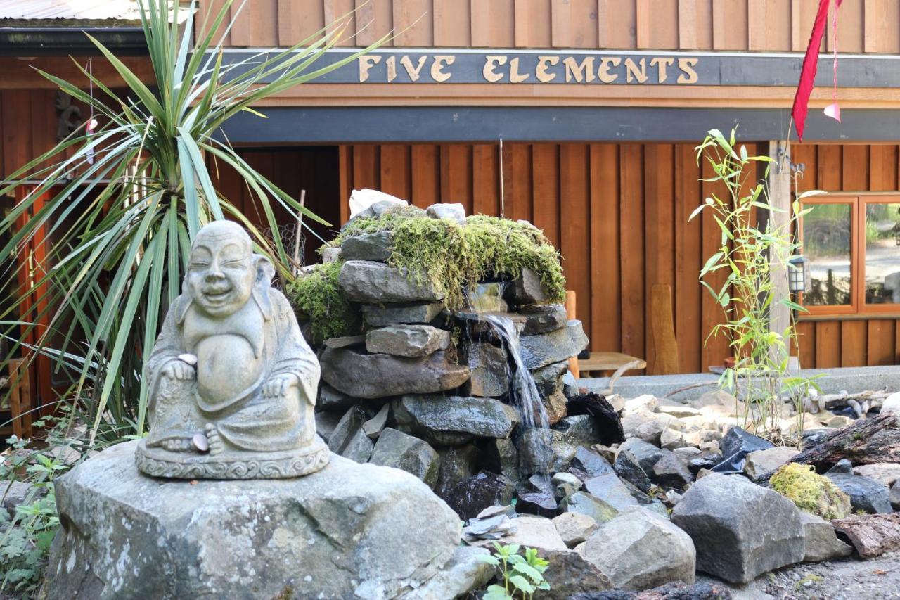Five Elements Lodge B&B With Outdoor Spa Fernwood Eksteriør billede